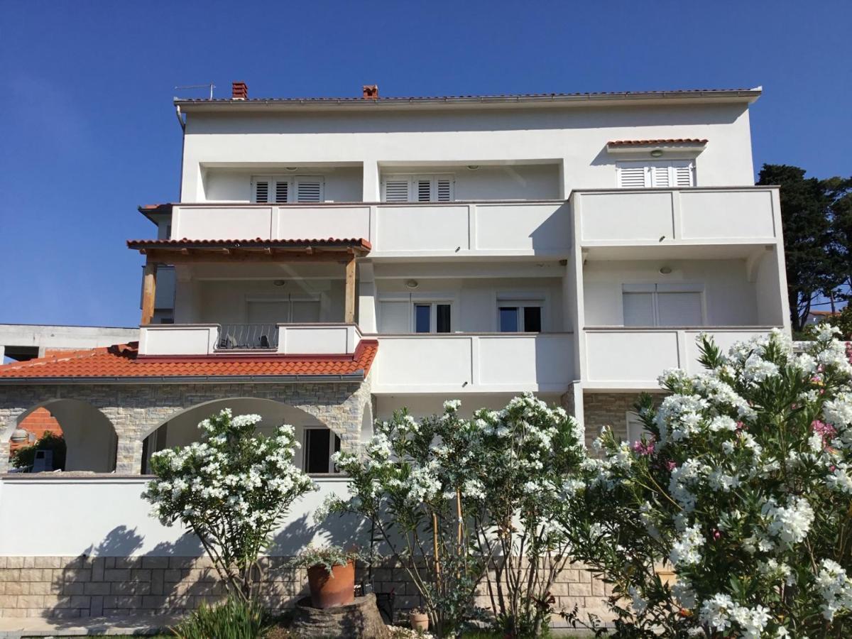 Apartment Casa Fumica Palit